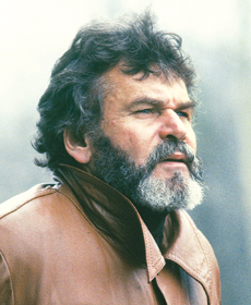 Sculptor Anatoly Anikeichik